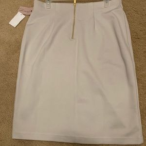 Grey skirt